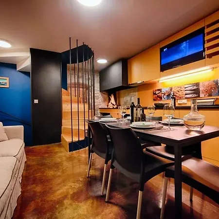 Maris Apartment